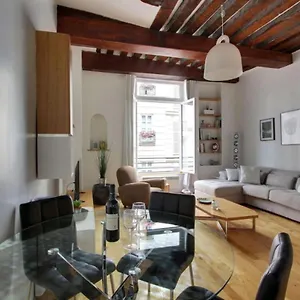 Luminous Loft In Saint-germain Des Pres Apartment